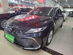 Toyota Camry 2.0G Luxury - ფოტო 1