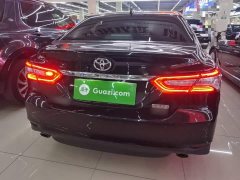 Toyota Camry 2.0G Luxury - ფოტო 6