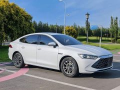 BYD Qin PLUS 2024 Glory Edition DM-i 55KM Leading - ფოტო 5