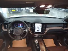 Volvo XC60 2022 B5 AWD Smart Remote Luxury Edition - ფოტო 10