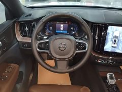 Volvo XC60 2022 B5 AWD Smart Remote Luxury Edition - ფოტო 11