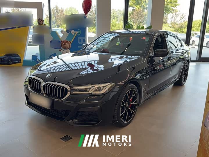 BMW 5 Series (Imported) Facelift 540i Elegance M Sport Package - ავტომობილი ჩინეთიდან