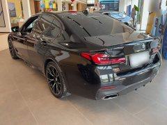 BMW 5 Series (Imported) Facelift 540i Elegance M Sport Package - ფოტო 8