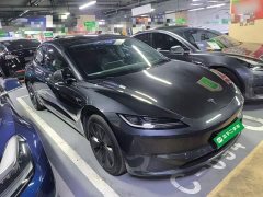 Tesla Model 3 2023 Long Range All-Wheel Drive - ფოტო 4