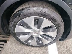 Tesla Model Y Standard Range RWD - ფოტო 12