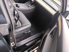 Tesla Model Y Standard Range RWD - ფოტო 9