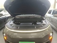 Li Auto L8 Pro - ფოტო 20