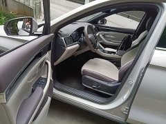 BYD Song Plus New Energy EV Glorious Edition 520km Luxury - ფოტო 16