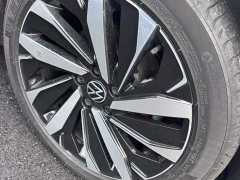 Volkswagen Passat Facelift 330TSI Luxury - ფოტო 13