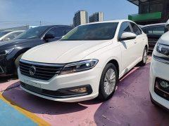 Volkswagen Lavida 1.5L Automatic Comfort - ფოტო 1