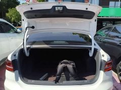 Volkswagen Lavida 1.5L Automatic Comfort - ფოტო 19
