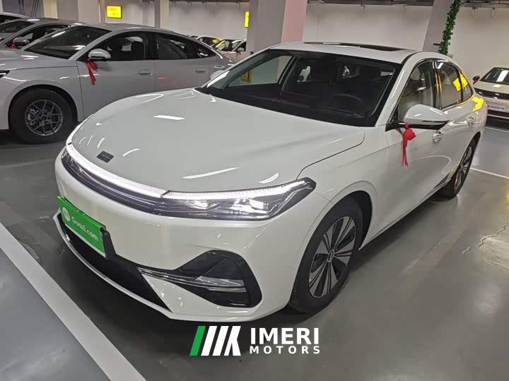 Geely Galaxy A7 EM 2025 EM-i 150km Premium Edition - ავტომობილი ჩინეთიდან