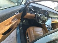 Li Auto ONE Extended Range 6-Seater - ფოტო 16