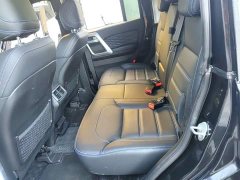 Beijing Jeep BJ40 2023 2.0T Automatic Four-Wheel Drive Urban Hunter Edition Swordsman - ფოტო 17