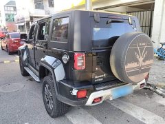 Beijing Jeep BJ40 2023 2.0T Automatic Four-Wheel Drive Urban Hunter Edition Swordsman - ფოტო 5