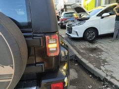 Beijing Jeep BJ40 2023 2.0T Automatic Four-Wheel Drive Urban Hunter Edition Swordsman - ფოტო 8