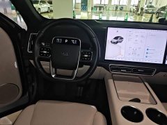 Li Auto L7 Pro - ფოტო 11