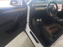 Tesla Model Y Performance All-Wheel Drive - ფოტო 16