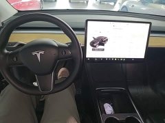 Tesla Model Y Rear-Wheel Drive - ფოტო 10