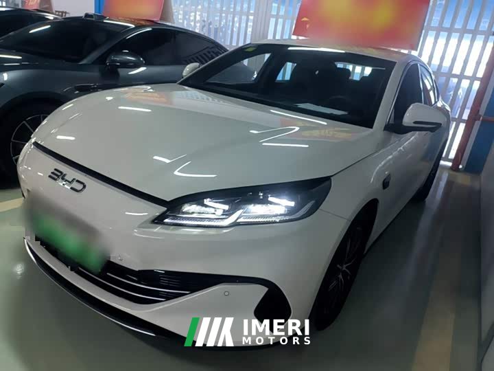 BYD Dolphin 06 DM-i Smart Drive 120KM Deluxe - ავტომობილი ჩინეთიდან