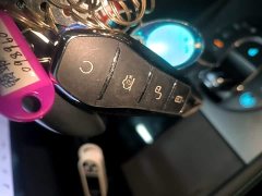 BYD Dolphin 06 DM-i Smart Drive 120KM Deluxe - ფოტო 9