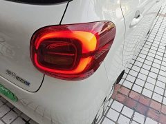 Wuling Hongguang MINIEV Fourth Generation Four-Door Premium Edition - фото 8