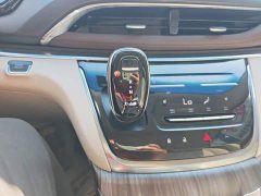 Buick GL8 Land Business Class 652T Luxury - ფოტო 14