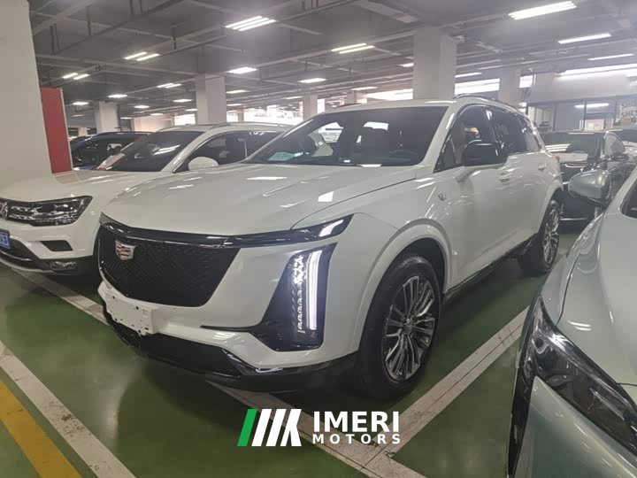 Cadillac XT5 2025 2.0T Luxury - ავტომობილი ჩინეთიდან
