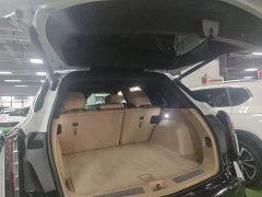 Cadillac XT5 2025 2.0T Luxury - ფოტო 19