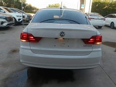Volkswagen Santana 1.5L Automatic Fashion Edition - ფოტო 6