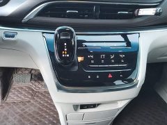 Buick GL8 Land Executive Cabin 652T Luxury - ფოტო 14