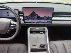 SAIC MG M7 DMH 160km Deluxe Edition - ფოტო 13