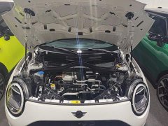 BMW Electric MINI JCW JOHN COOPER WORKS - ფოტო 20