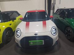 BMW Electric MINI JCW JOHN COOPER WORKS - ფოტო 3