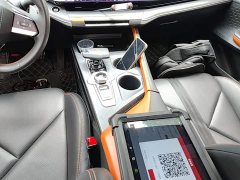 Changan UNI-V 1.5T Deluxe - ფოტო 14