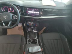 Volkswagen Passat 380TSI Dragon Prestige Edition - ფოტო 13