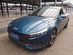 Hyundai Elantra 1.5L CVT Luxury - ფოტო 1