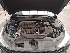 Hyundai Elantra 1.5L CVT Luxury - ფოტო 20