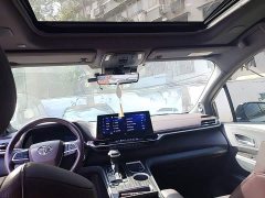 Toyota Sienna 2021 2.5L Hybrid Platinum Edition - ფოტო 14