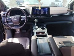 Toyota Sienna 2021 2.5L Hybrid Platinum Edition - ფოტო 6