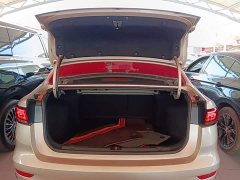 Geely Emgrand 4th Generation 1.5L CVT Luxury - ფოტო 19