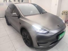 Tesla Model Y Rear-Wheel Drive - ფოტო 4