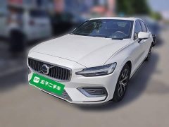 Volvo S60 B4 Smart Luxury Edition - ფოტო 2
