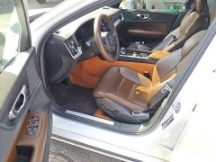 Volvo S60 B4 Smart Luxury Edition - ფოტო 8