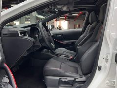 Toyota Corolla 1.8L CVT Sport - ფოტო 16