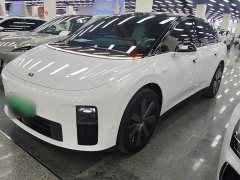 Li Auto i6 Four-Wheel Drive Standard Edition - ფოტო 2