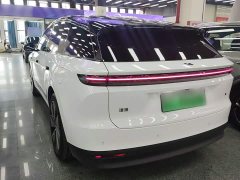 Li Auto i6 Four-Wheel Drive Standard Edition - ფოტო 5