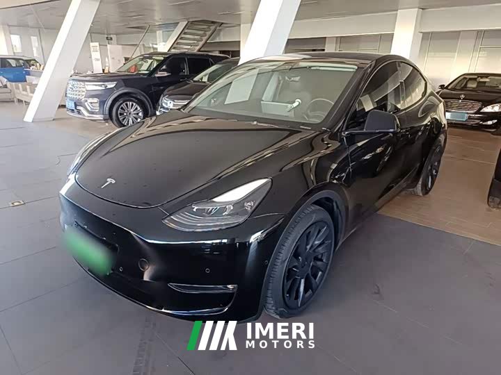 Tesla Model Y Long Range All-Wheel Drive - ავტომობილი ჩინეთიდან