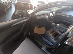 Tesla Model Y Long Range All-Wheel Drive - ფოტო 16