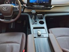 Toyota Grevias 2023 2.5L Hybrid Flagship VIP Edition - ფოტო 14